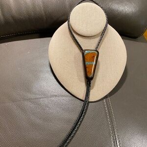 Bolo tie blue and brown vintage
